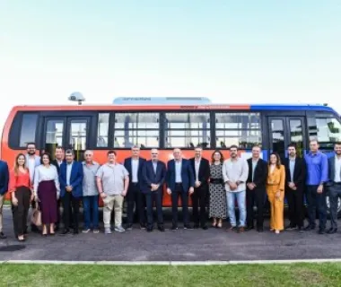 ES Gás promove viagem piloto com ônibus movido a gás natural
