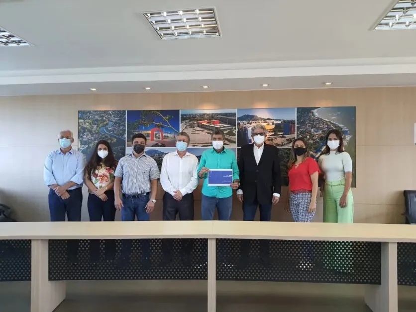 Reunião na Prefeitura da Serra destaca potencial do gás natural